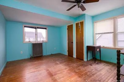21 Cornell Street, Williston Park, NY 11596 - Photo 17