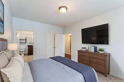 448 Winter Place, East Meadow, NY 11554 - Photo 9