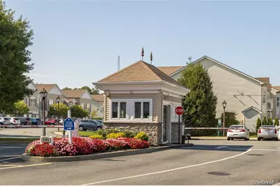 448 Winter Place, East Meadow, NY 11554 - Photo 21