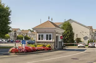 448 Winter Pl, East Meadow, NY 11554 - Photo 21