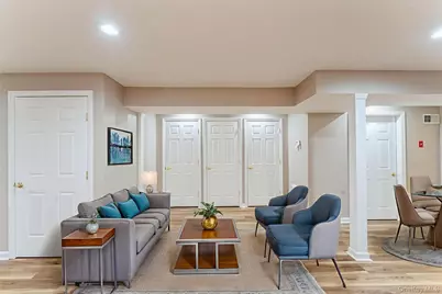 448 Winter Place, East Meadow, NY 11554 - Photo 17