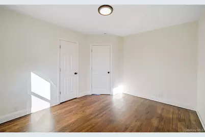 470 Miller Avenue, Freeport, NY 11520 - Photo 15