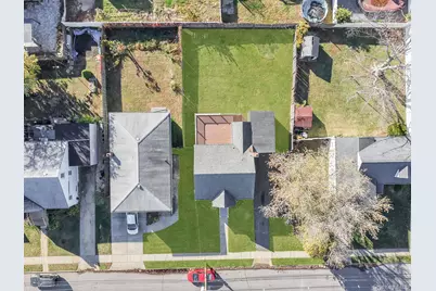 470 Miller Avenue, Freeport, NY 11520 - Photo 29