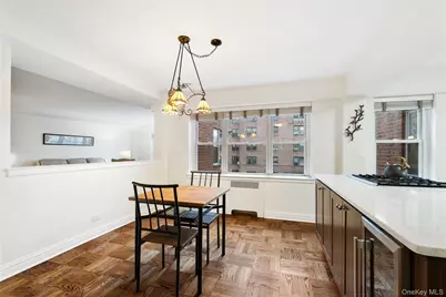 235 Garth Road #E2A, Scarsdale, NY 10583 - Photo 9