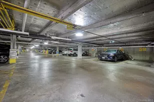 171 Great Neck Rd, Great Neck, NY 11021 - Photo 15