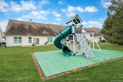 109 Constantine Way, Mount Sinai, NY 11766 - Photo 17