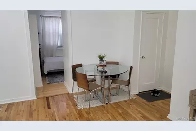 19 Lawrence Drive #A, White Plains, NY 10603 - Photo 5