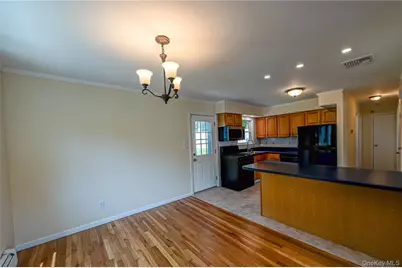 69 Allan Drive, East Norwich, NY 11732 - Photo 7