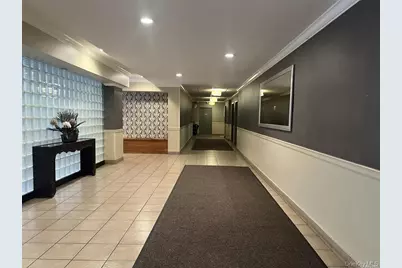 20 Wendell Street #18A, Hempstead, NY 11550 - Photo 5