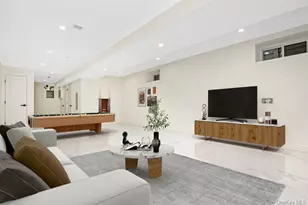 145-19 Guy R Brewer Blvd, Springfield Gardens, NY 11434 - Photo 27