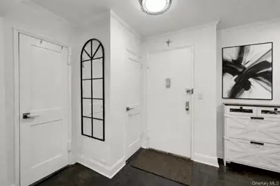 609 Palmer Road #2J, Yonkers, NY 10701 - Photo 5