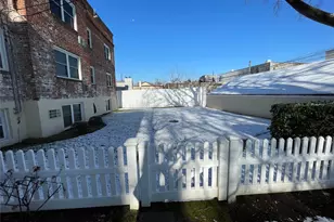 43 N Forest Ave, Rockville Centre, NY 11570 - Photo 27