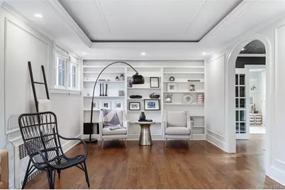 25 Roxbury Road, Scarsdale, NY 10583 - Photo 3