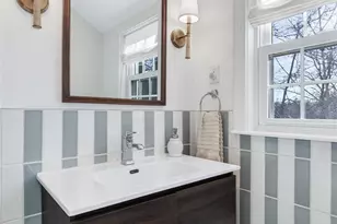 25 Roxbury Rd, Scarsdale, NY 10583 - Photo 21