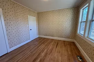 68 Chapel Rd, Newburgh, NY 12550 - Photo 3