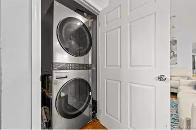 229-24 Edgewood Avenue, Springfield Gardens, NY 11413 - Photo 21