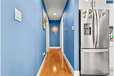 229-24 Edgewood Avenue, Springfield Gardens, NY 11413 - Photo 19