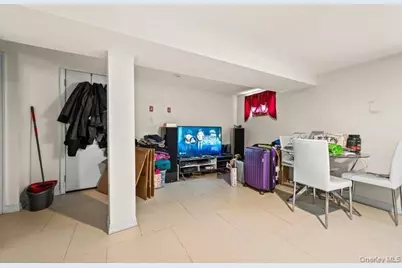 229-24 Edgewood Avenue, Springfield Gardens, NY 11413 - Photo 49