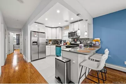 229-24 Edgewood Avenue, Springfield Gardens, NY 11413 - Photo 41