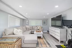 2 Meadowlark Ln, Huntington, NY 11743 - Photo 21