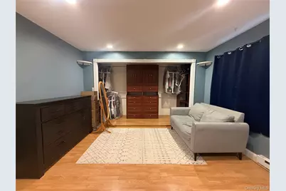 1604 Chelsea Cove S, Hopewell Junction, NY 12533 - Photo 9