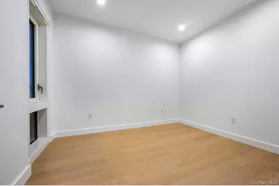 150-02 Northern Boulevard #4K, Flushing, NY 11354 - Photo 7