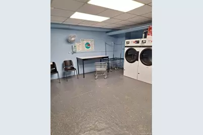 250 Central Avenue #E218, Lawrence, NY 11559 - Photo 17