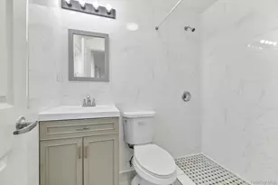 147-34 224th St, Jamaica, NY 11413 - Photo 9