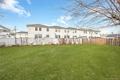 14521 Guy R Brewer Boulevard, Springfield Gardens, NY 11434 - Photo 5