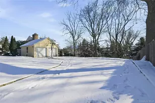 13 Walnut St, Glen Head, NY 11545 - Photo 5