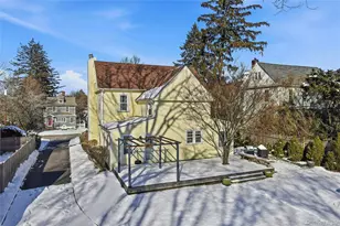 13 Walnut St, Glen Head, NY 11545 - Photo 37