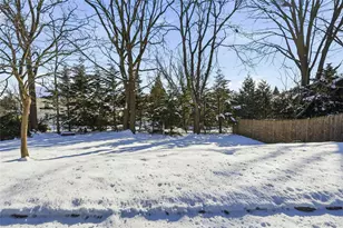 13 Walnut St, Glen Head, NY 11545 - Photo 7