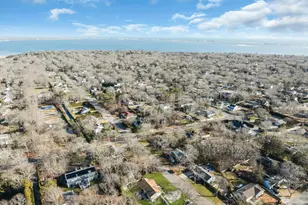 79 School St, Hampton Bays, NY 11946 - Photo 39