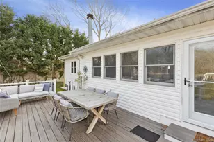 115 Academy St, Bayport, NY 11705 - Photo 27