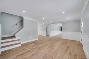 74 Lincoln Ave, Islip Terrace, NY 11752 - Photo 9