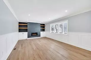 74 Lincoln Ave, Islip Terrace, NY 11752 - Photo 3