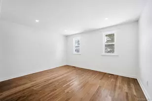 74 Lincoln Ave, Islip Terrace, NY 11752 - Photo 15