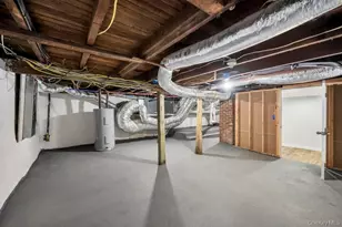 74 Lincoln Ave, Islip Terrace, NY 11752 - Photo 33