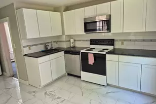 28 Alden Pl, Millbrook, NY 12545 - Photo 3