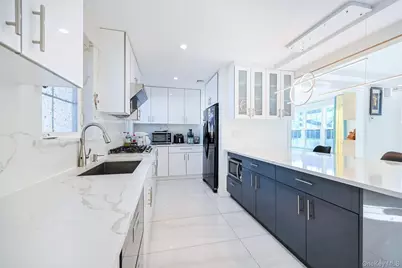 110 Melrose Avenue, East Rockaway, NY 11518 - Photo 15