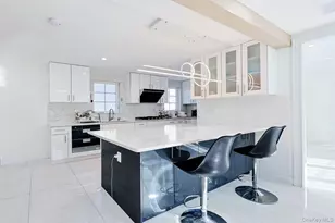 110 Melrose Ave, East Rockaway, NY 11518 - Photo 5