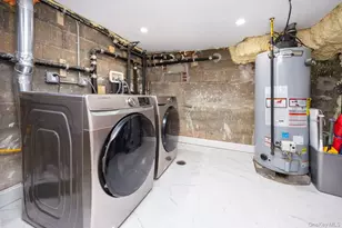 110 Melrose Ave, East Rockaway, NY 11518 - Photo 13