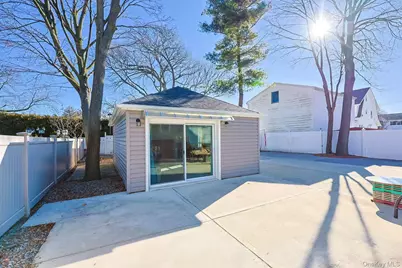 110 Melrose Avenue, East Rockaway, NY 11518 - Photo 25