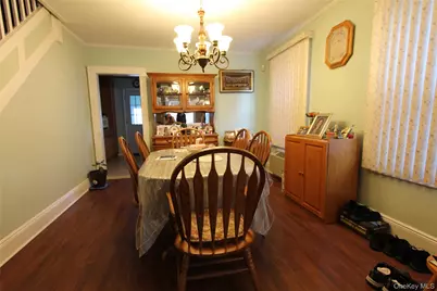 69-23 64th Place, Glendale, NY 11385 - Photo 5