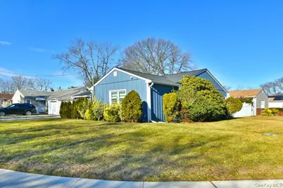 1510 Rica Place, Valley Stream, NY 11580 - Photo 3