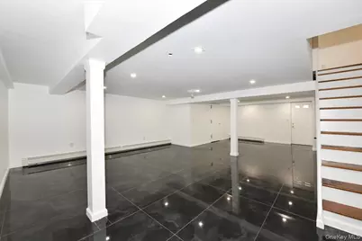 1510 Rica Place, Valley Stream, NY 11580 - Photo 19