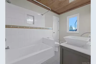 618 Jennings Avenue, West Hempstead, NY 11552 - Photo 23