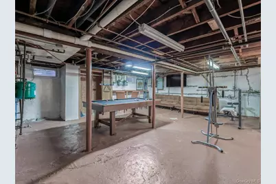 618 Jennings Avenue, West Hempstead, NY 11552 - Photo 13