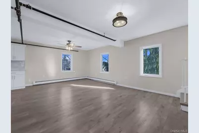 618 Jennings Avenue, West Hempstead, NY 11552 - Photo 17