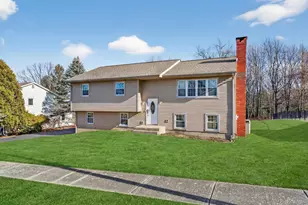 11 Hilltop Ln, Warwick, NY 10990 - Photo 3